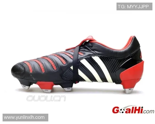 阿迪达斯足球鞋助力球星巅峰表现哪款最受欢迎与推荐